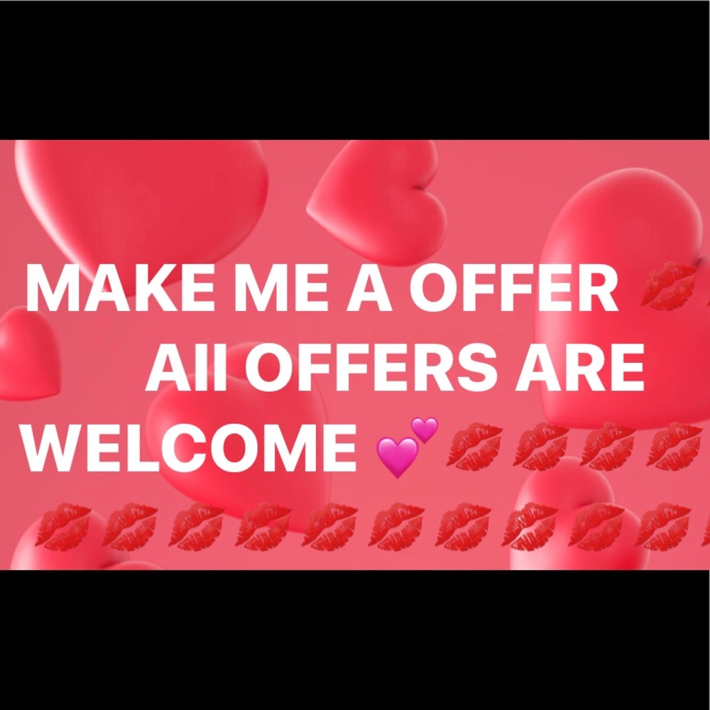 ALL OFFERS ARE WELCOME 💕💕HOLIDAY SALE💋💋🥰🥰💕